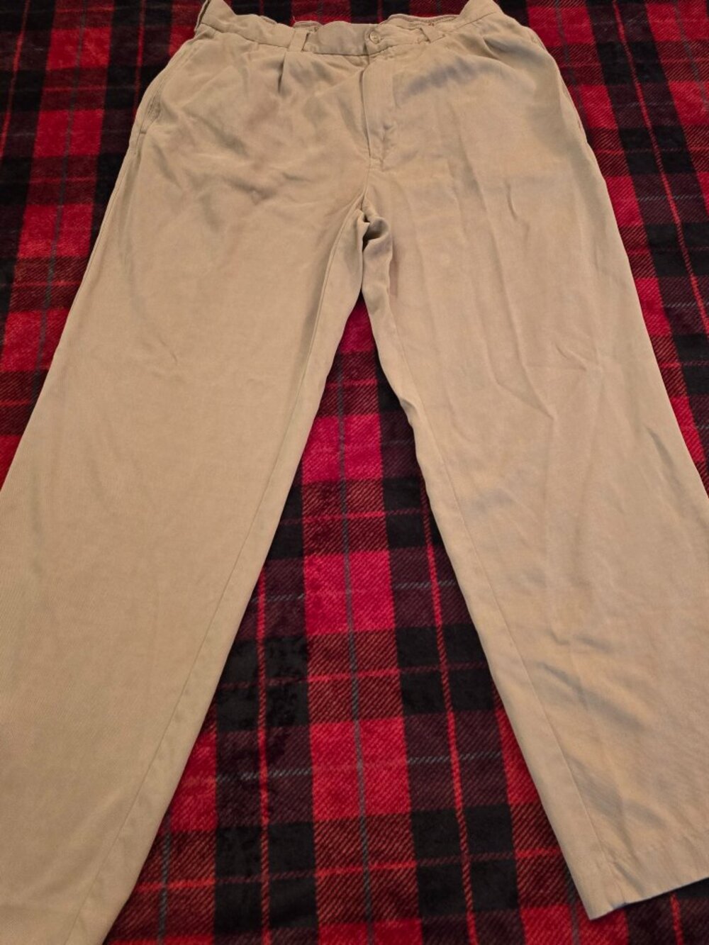 Tommy Bahama 100% Silk Pleated Chino Trousers Khaki Beige 34x34